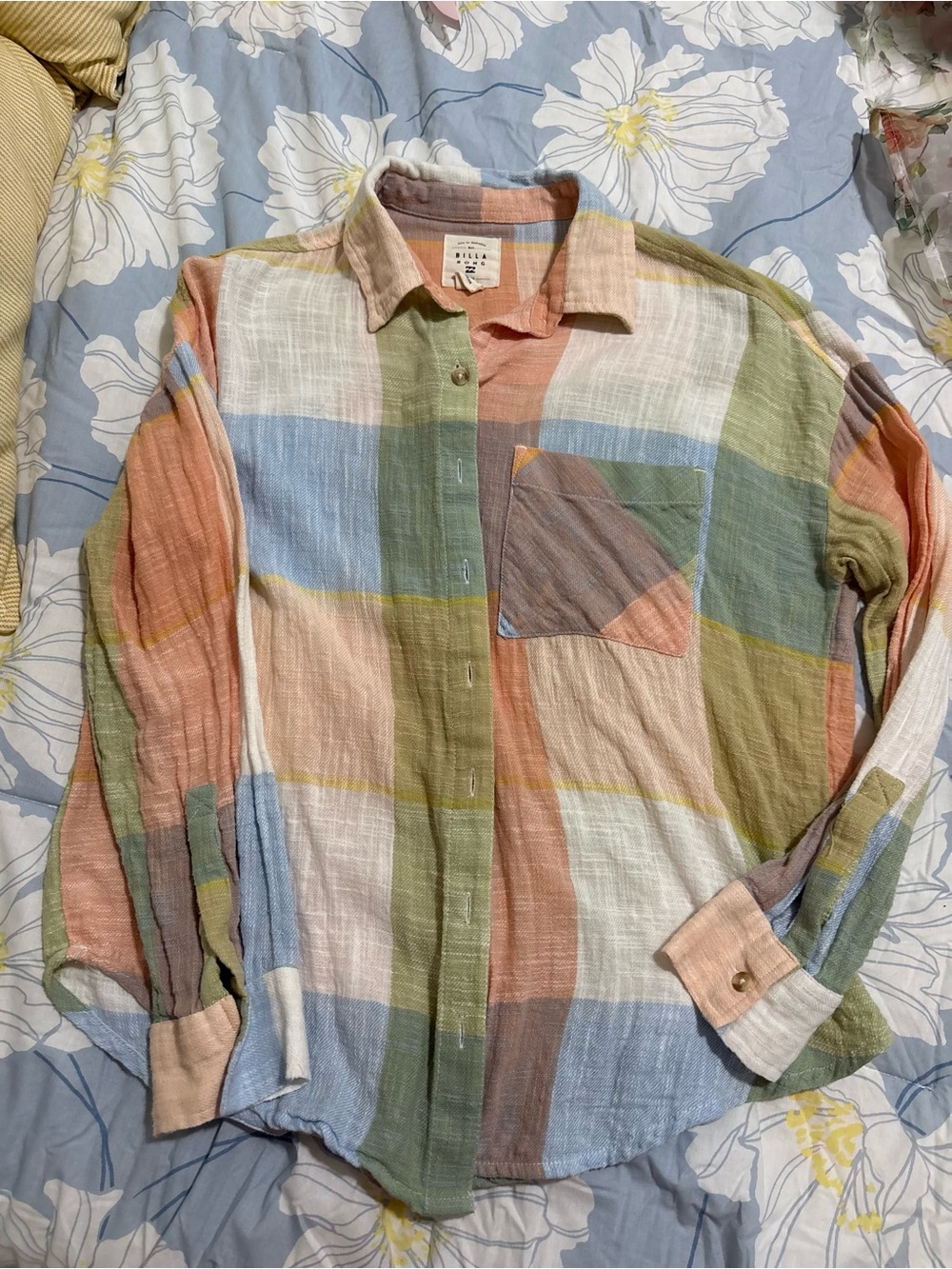 Women’s Billabong Lightweight Plaid Button-Up Shirt in Pastel Multicolor